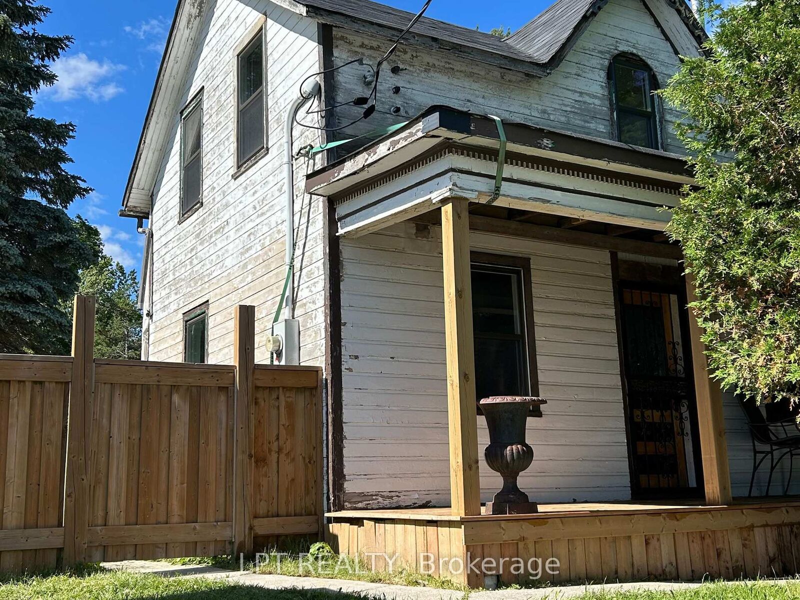 Property Photo: 263 Glenarm Road ON K0M 2T0