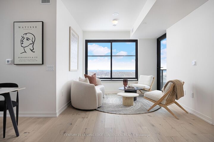 Property Photo: 181 Sterling Road 1402 ON M6R 2B2