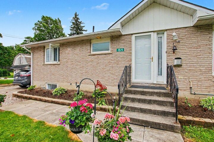 51 Schade Street — photo 1