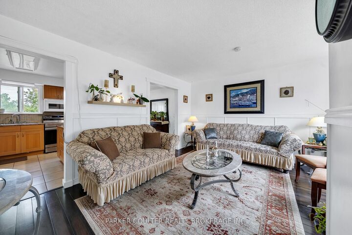 Property Photo: 23 Chaucer Crescent ON L4N 4T8