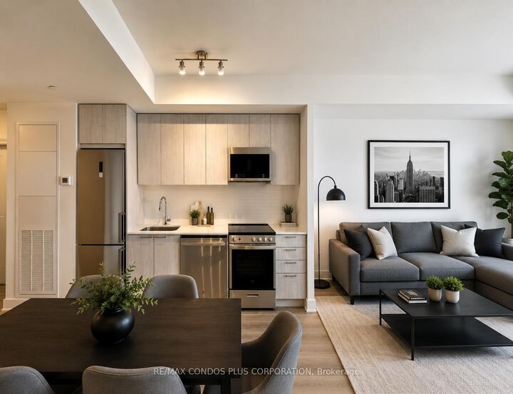 Property Photo: 185 Deerfield Road 1302 ON L3Y 0G7