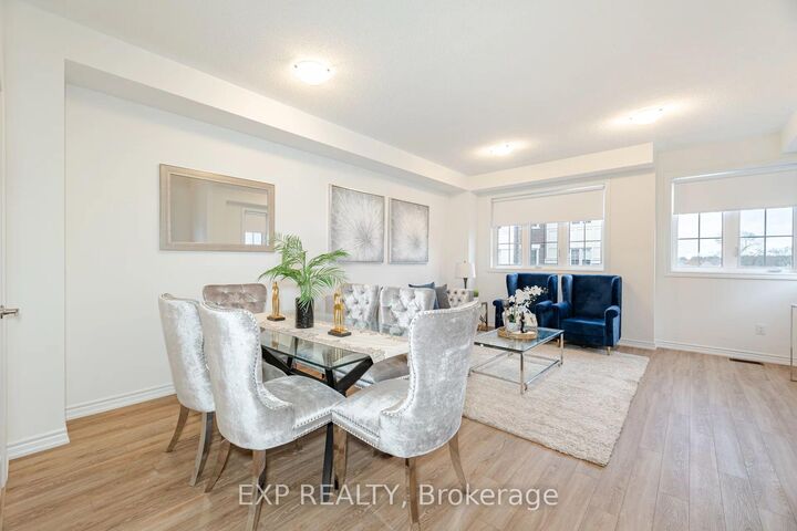 Property Photo:  68 First Street 24  ON L9W 2E4 