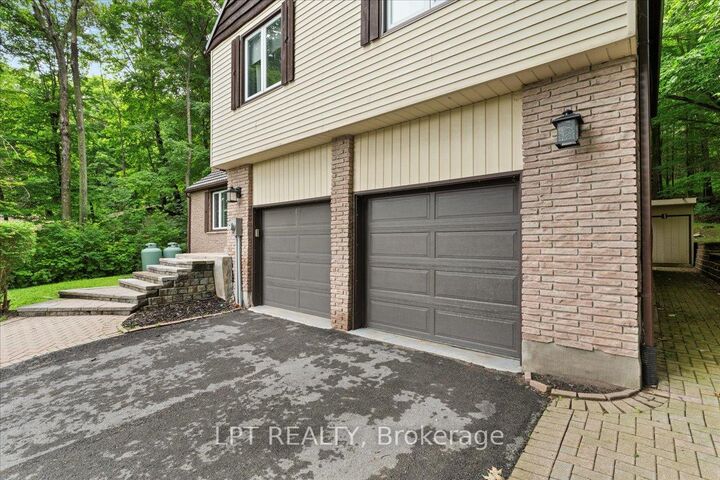 Property Photo:  1432 Wallbridge Loyalist Road  ON K8N 4Z5 