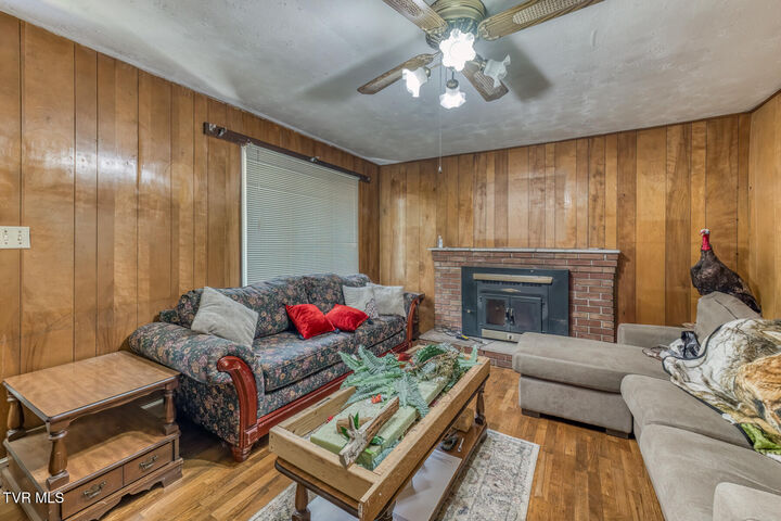 Property Photo: 469 Beechwood Road TN 37663