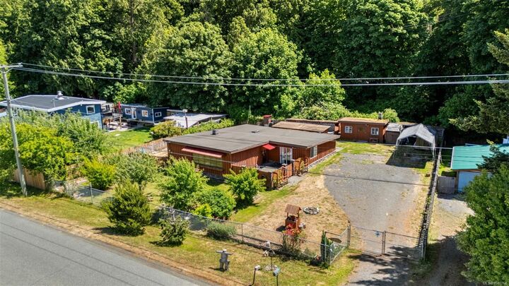 6261 Derbend Rd — photo 1