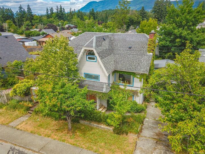 Property Photo: 4351 Lathom Rd BC V9Y 5T1