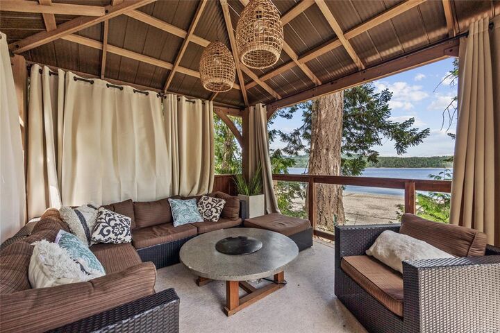 Property Photo: 7764 Ships Point Rd BC V0R 1W0