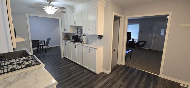 Property Photo: 1222 NE 11th Avenue SD 57401