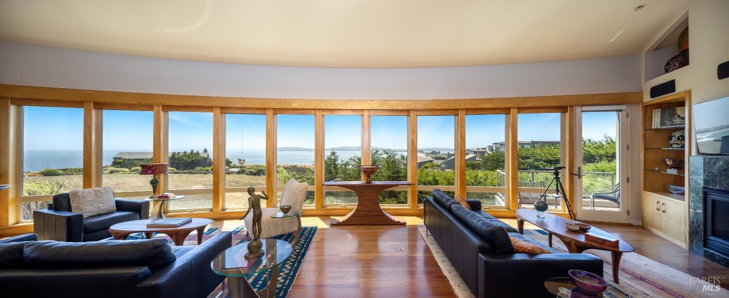 Property Photo: 20997 Pelican Loop CA 94923