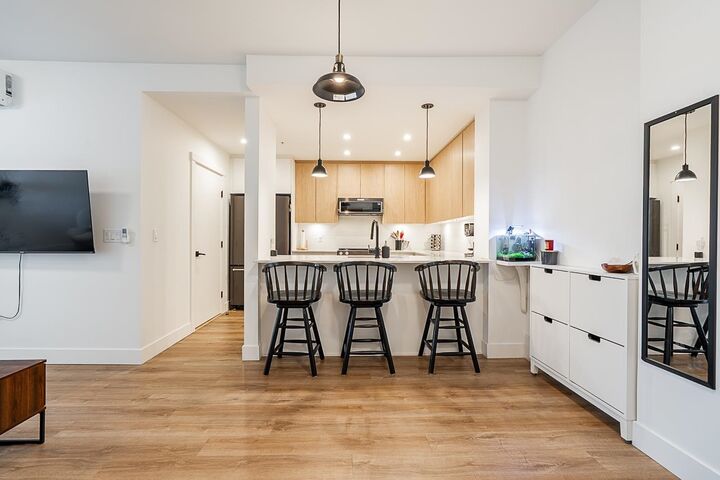 2180 Kelly Avenue 1608 — photo 1