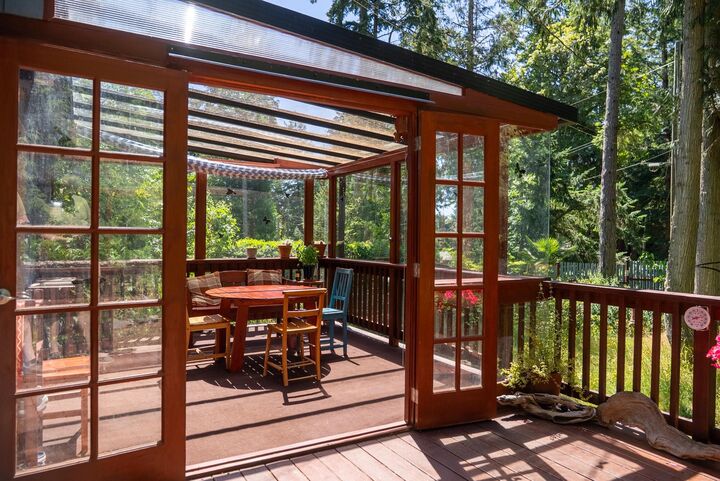 Property Photo: 7913 Swanson View Drive BC V0N 2M2