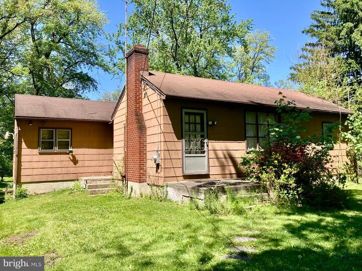 Property Photo:  100 & 1111 Park Rd Park Road  PA 19510 