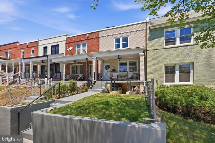 Property Photo:  1344 Queen Street NE  DC 20002 