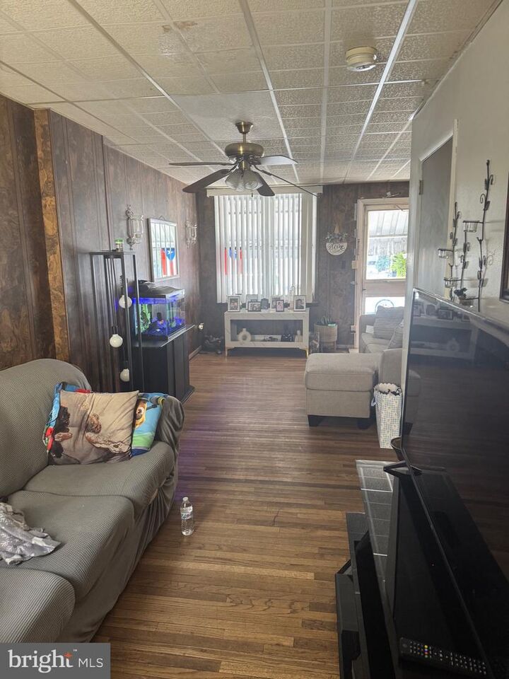 Property Photo: 1034 Windsor Street PA 19604