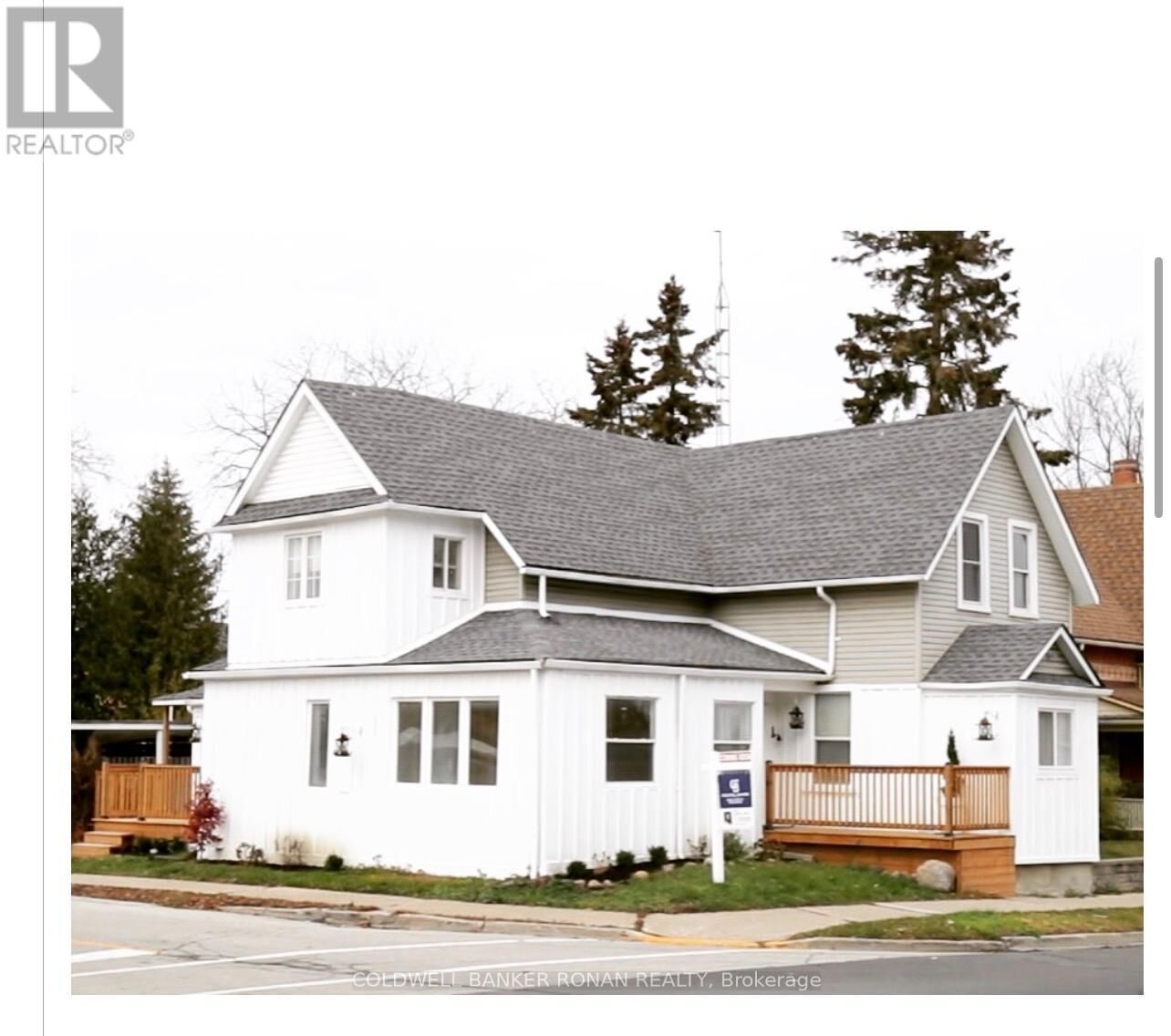 Property Photo:  54 Queen Street North  ON L0G 1W0 