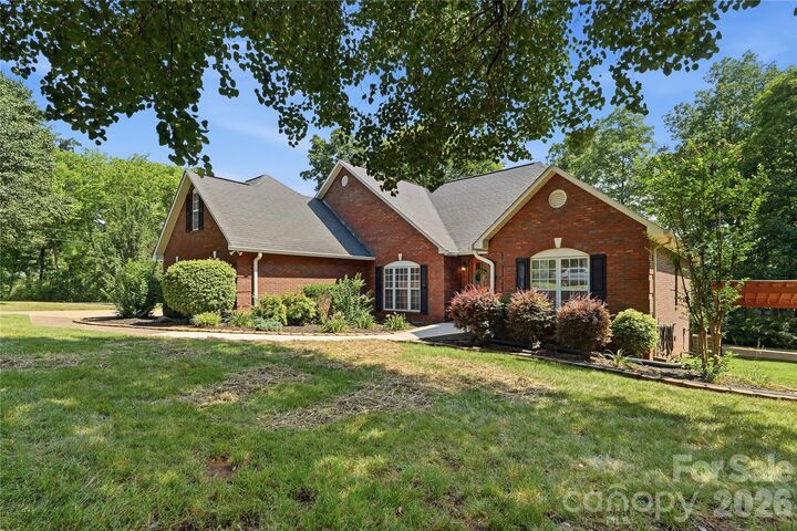 Property Photo: 3805 Glen Haven Drive SW NC 28027