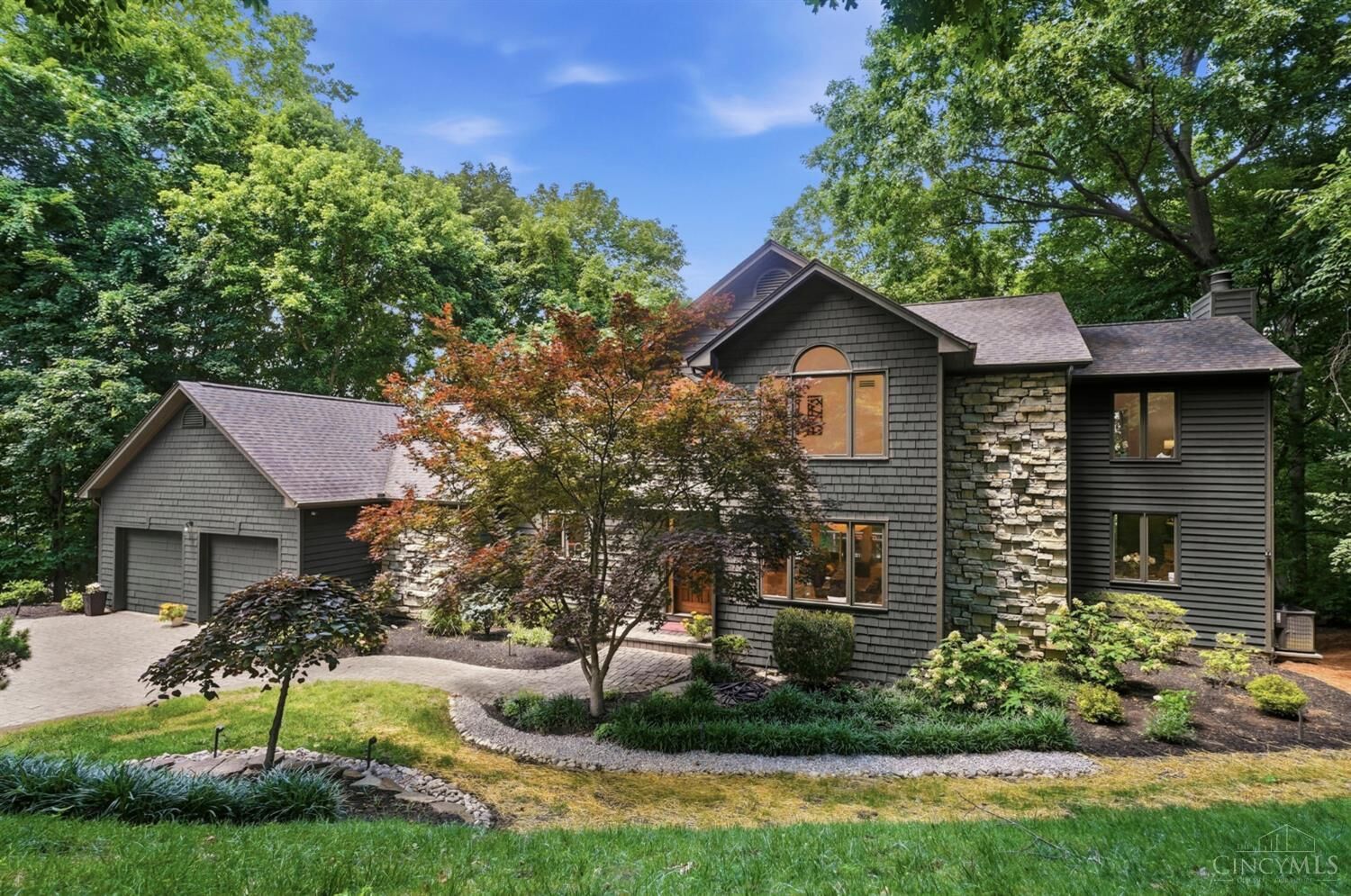 Property Photo: 2855 Patterson Farms Lane OH 45244