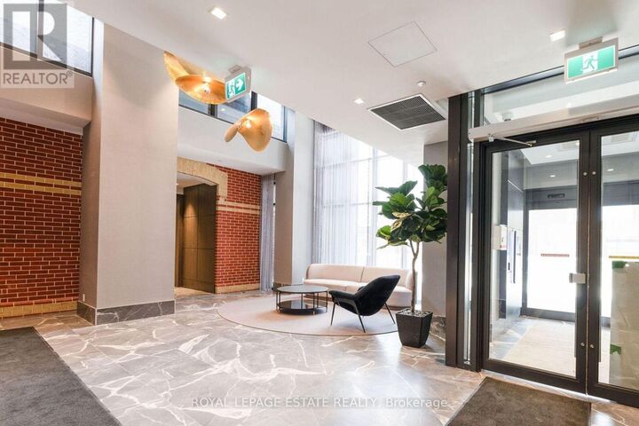 Property Photo:  286 Main Street 416  ON M4C 4X4 