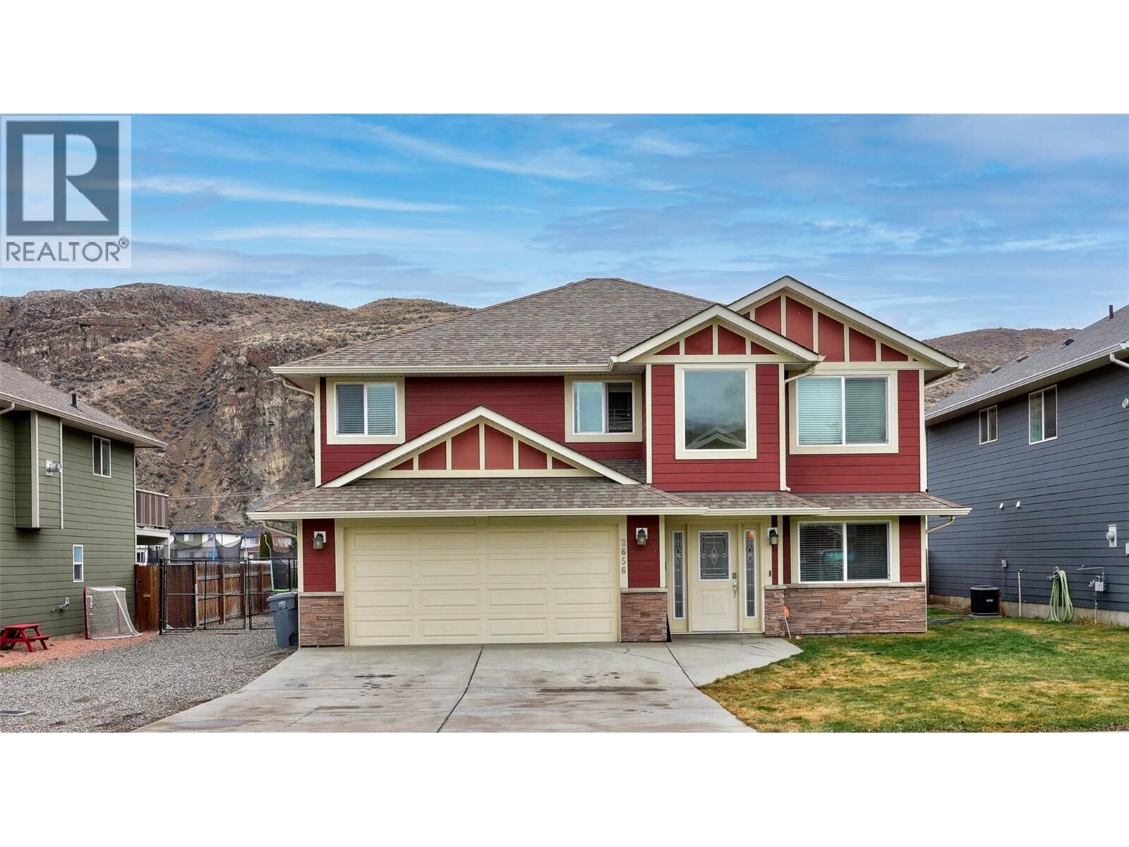 Property Photo: 2656 Briarwood Avenue BC V2B 0E2