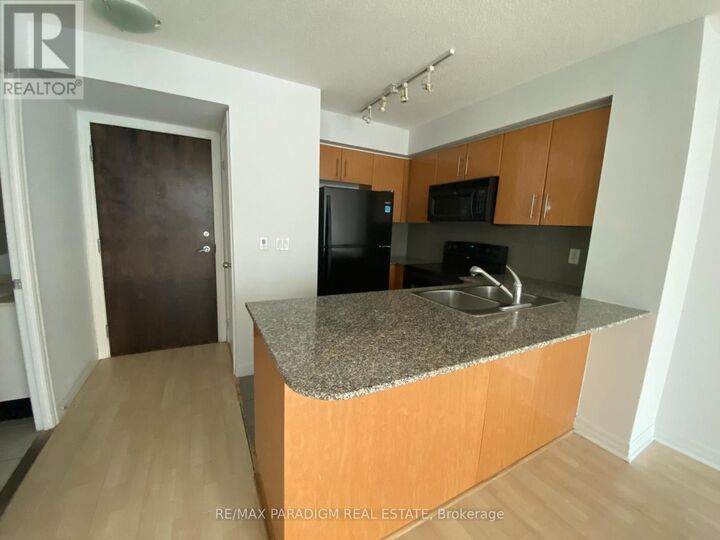 Property Photo:  16 Yonge Street 1503  ON M5E 2A3 