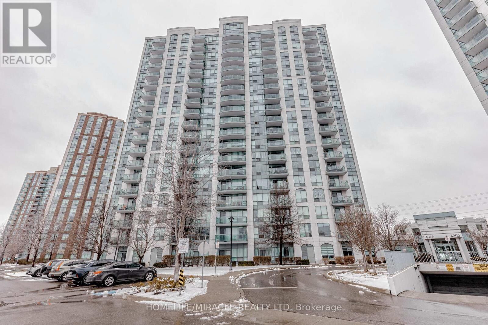 Property Photo:  4850 Glen Erin Drive 1403  ON L5M 7S1 