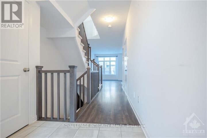 Property Photo:  190 Camden Private  ON K2J 6J1 