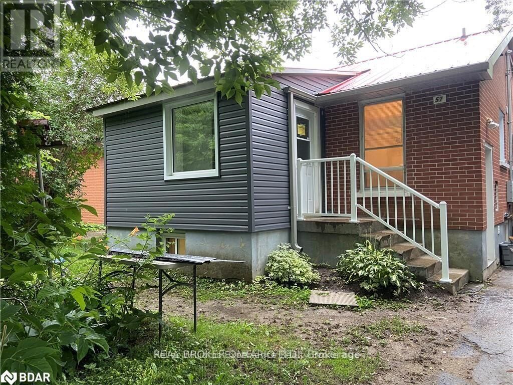 Property Photo:  57 Hoover Crescent  ON L3V 1K7 