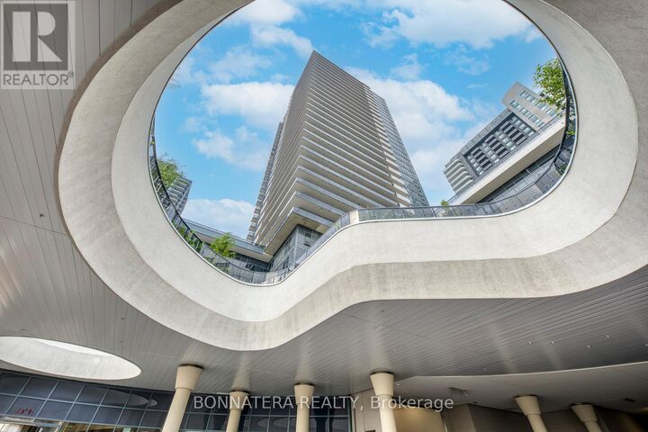 Property Photo:  5105 Hurontario Street 408  ON L4Z 0C9 
