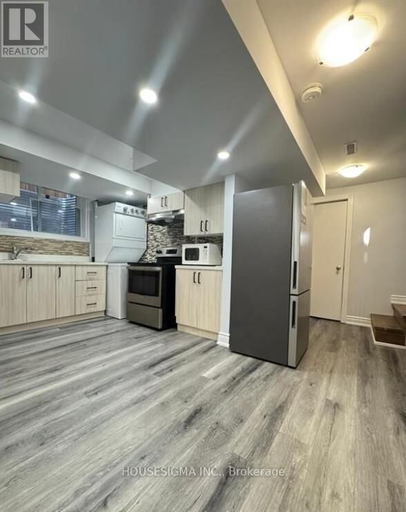 Property Photo:  659 Roselaire Trail Basement  ON L5R 3C6 