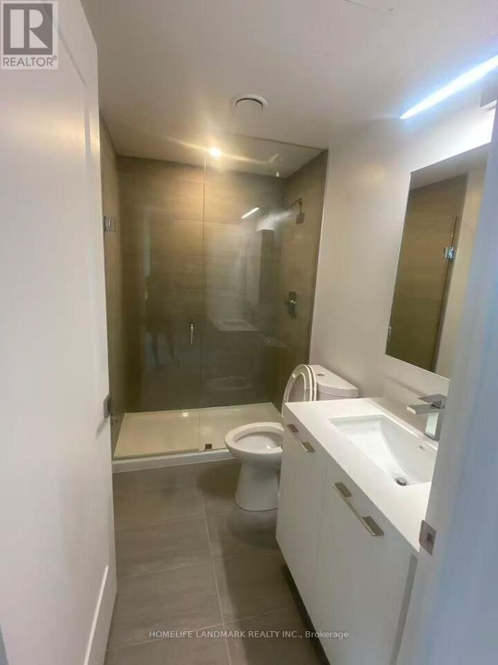 Property Photo:  18 Water Walk Drive  ON L3R 6L5 