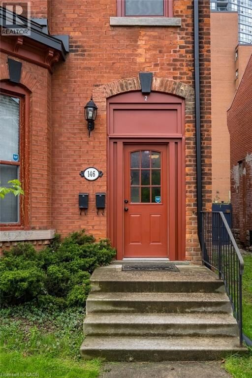 Photo de la propriété:  146 Forest Avenue  ON L8N 1X5 