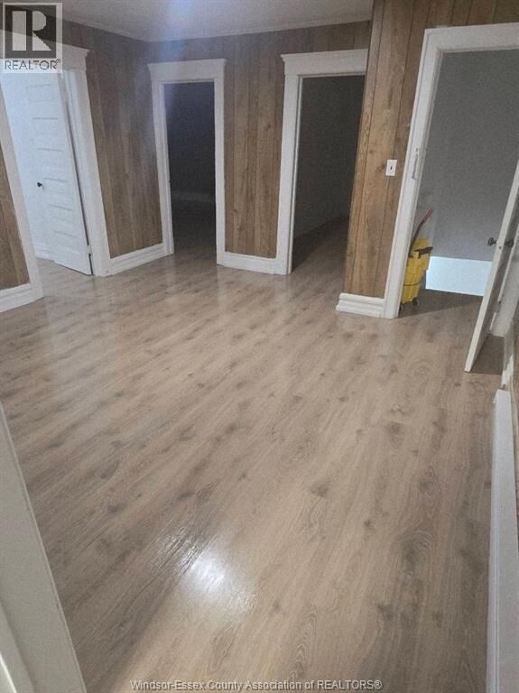 Property Photo: 6 Hazelton Street ON N8H 1B6