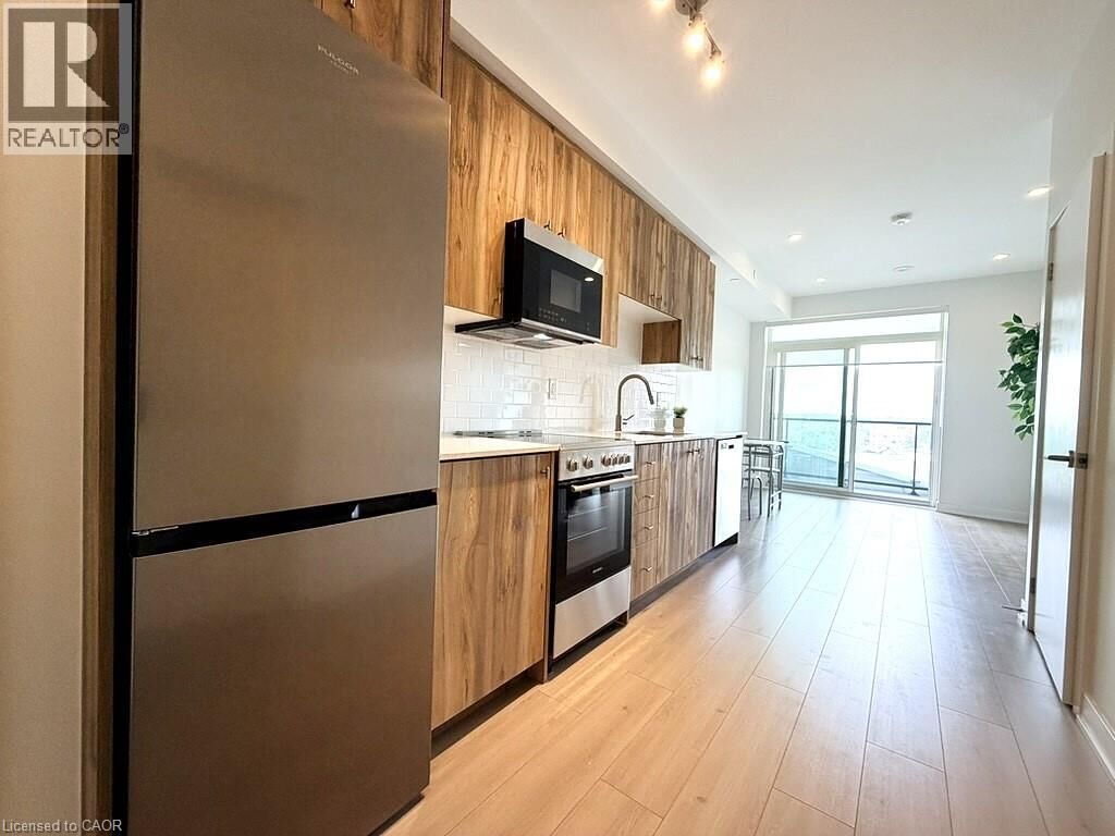Property Photo: 25 Wellington Street South 705 ON N2G 0G5