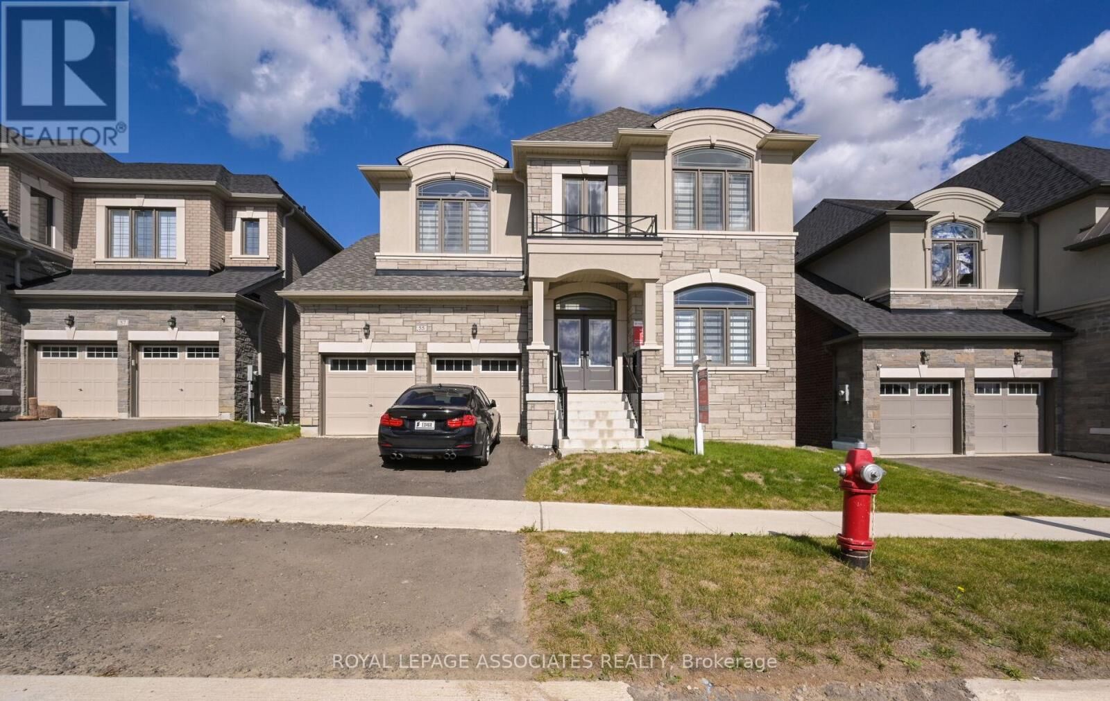 Property Photo:  55 Raspberry Ridge Avenue  ON L7C 4N1 