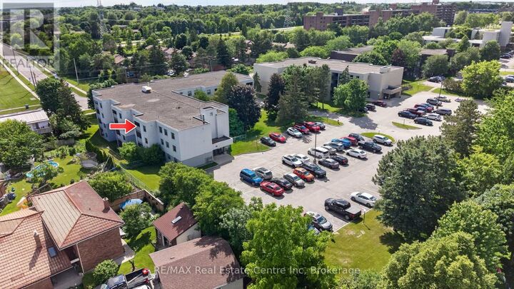 Property Photo:  65 Silvercreek Parkway North 401  ON N1H 7R9 