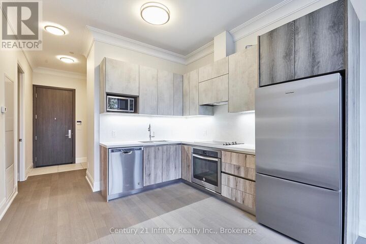 Property Photo:  25 Water Walk Drive 115  ON L6G 0G3 