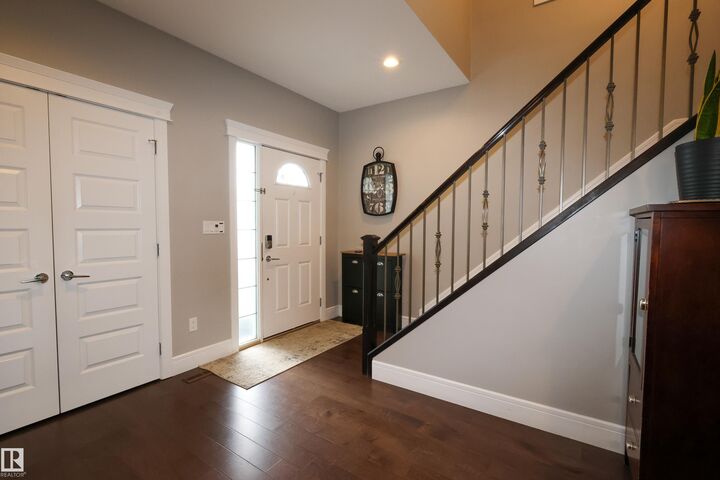 Property Photo:  10129 93 Street  AB T8R 0C4 