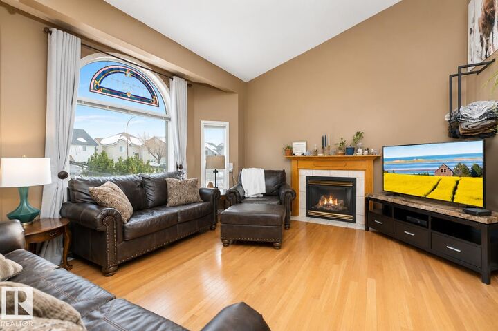 Property Photo:  4804 45 Street  AB T9M 1N7 
