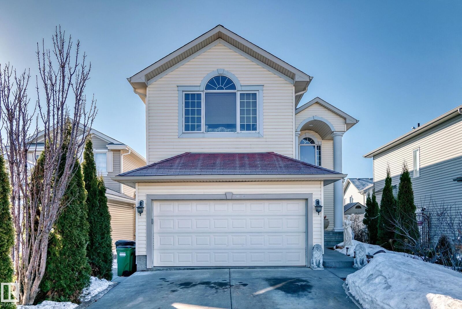 Property Photo:  3711 163 Avenue NW  AB T5Y 0H9 