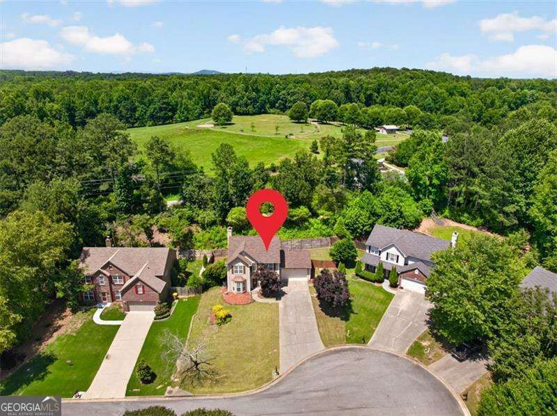 Property Photo: 2865 Stonehenge Court GA 30041