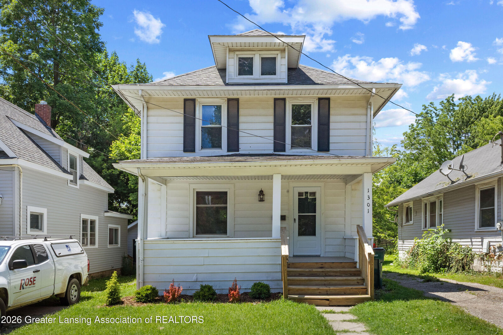 Property Photo: 1301 Vermont Avenue MI 48906