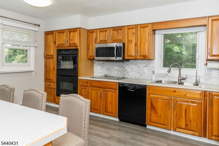 Property Photo: 115 Leland Trl NJ 07843