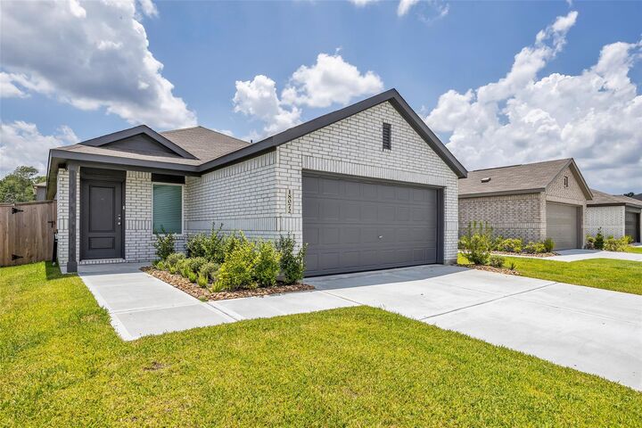 Property Photo:  18072 Trepito Avenue  TX 77357 