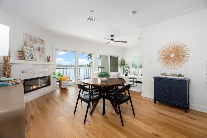 Property Photo:  401 Lakeside Lane 213  TX 77058 