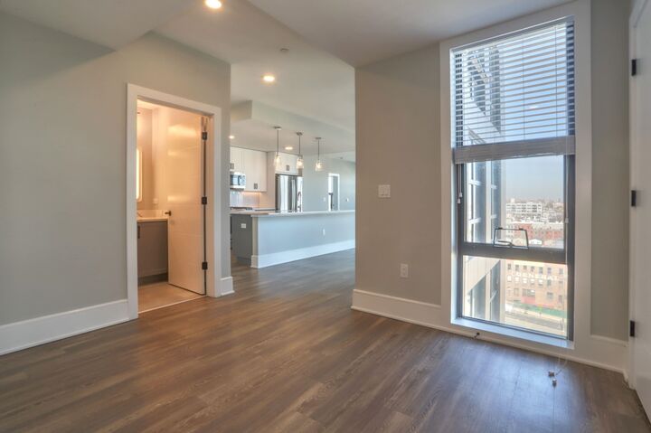 Property Photo:  32 Oakland Ave 1406  NJ 07306 