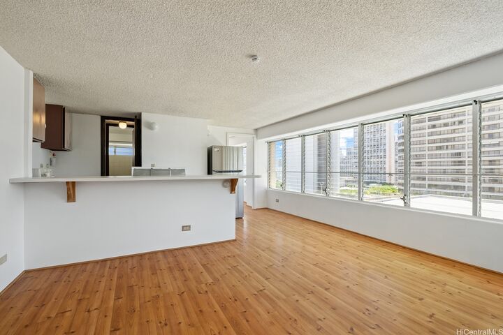 Property Photo:  2525 Date Street 906  HI 96826 