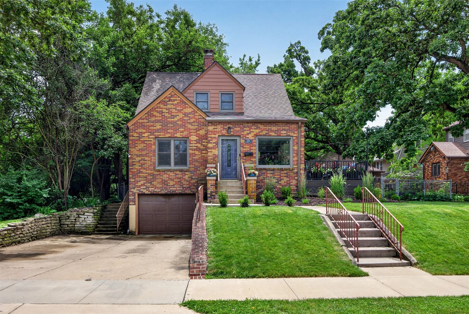Property Photo:  4328 Ingersoll Avenue  IA 50312 