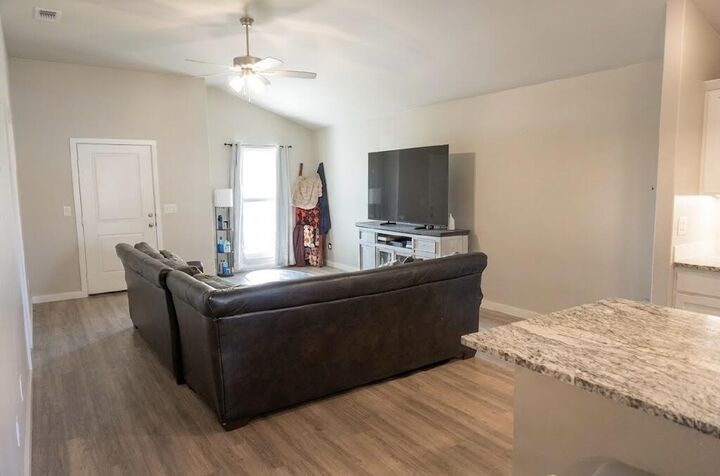 Property Photo:  3219 Waverly Avenue  TX 79407 
