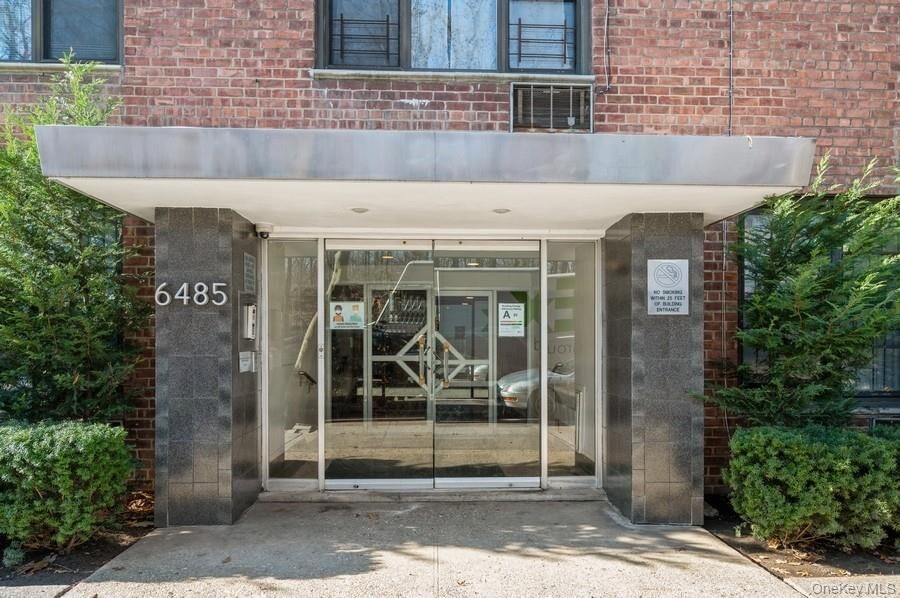 Property Photo: 6485 Broadway 5K NY 10471