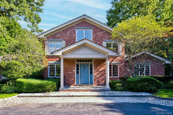Property Photo: 16 Barkers Point Road NY 11050